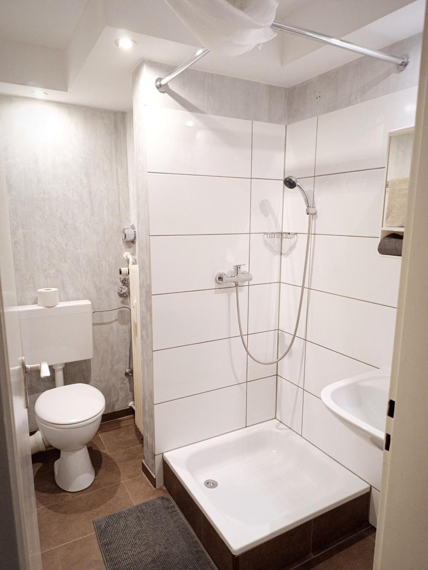 Apartment Am Bach เอาก์สเบิร์ก ภายนอก รูปภาพ